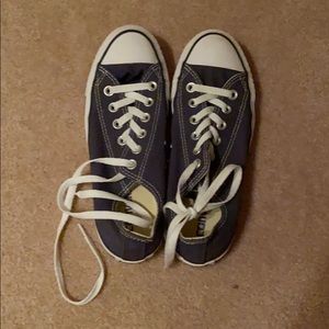 Women’s size 7 navy converse
